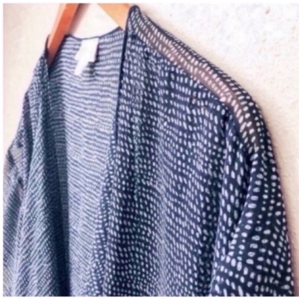 LuLaRoe Monroe Kimono/Coverup Blue White Fringe